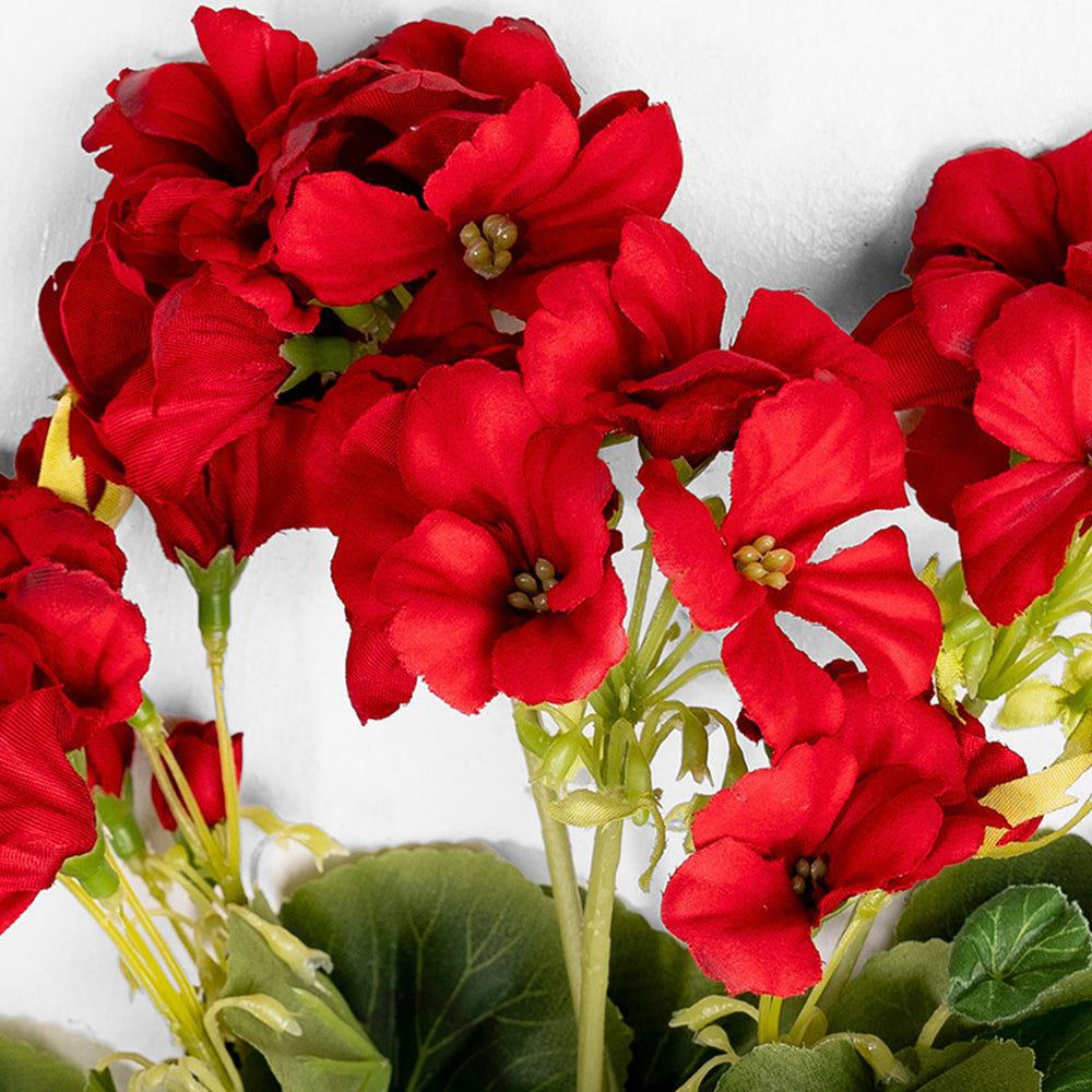 Konstgjord pelargonbuske