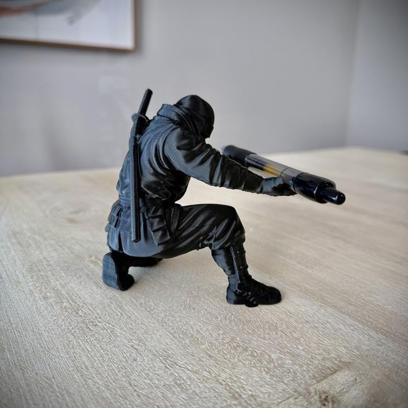 🔥 KAMPANJ DENNA VECKA! ⚔️ 3D-printat samuraj-pennställ & skrivbordsorganisatör