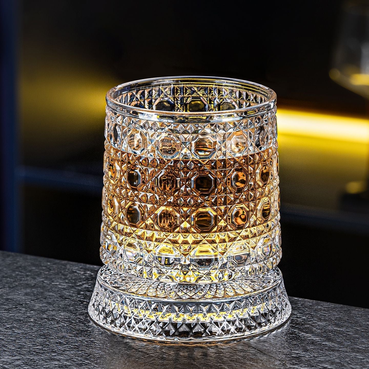 🥃✨360° roterande kristallglas – Lyxigt snurrande whisky- och vinglas