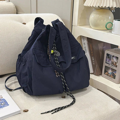 📢📢50% RABATT !! ⏰Stor och rymlig ryggsäck med dragsko / omvandlingsbar tygväska