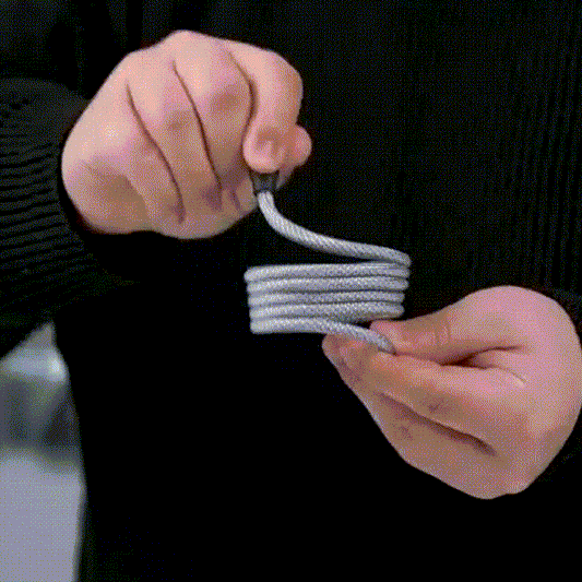 Kjøp 1 få 1 GRATIS: Magnetisk flokefri ladekabel – Selvopprullende og hurtigladende (2-pakning)