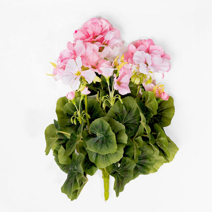 Konstgjord pelargonbuske