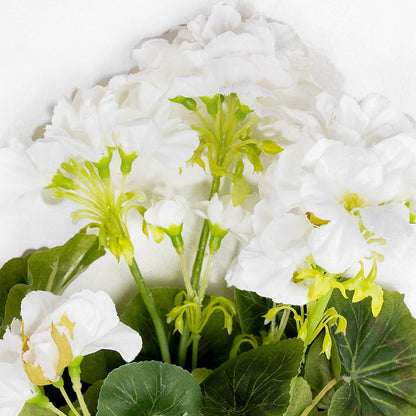 Konstgjord pelargonbuske
