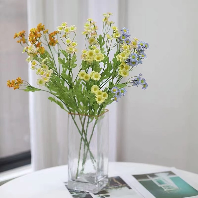 Konstgjord kamomill, 55 cm vita konstgjorda prästkragar – Faux-blommor för hem, kök och bröllopsdekoration